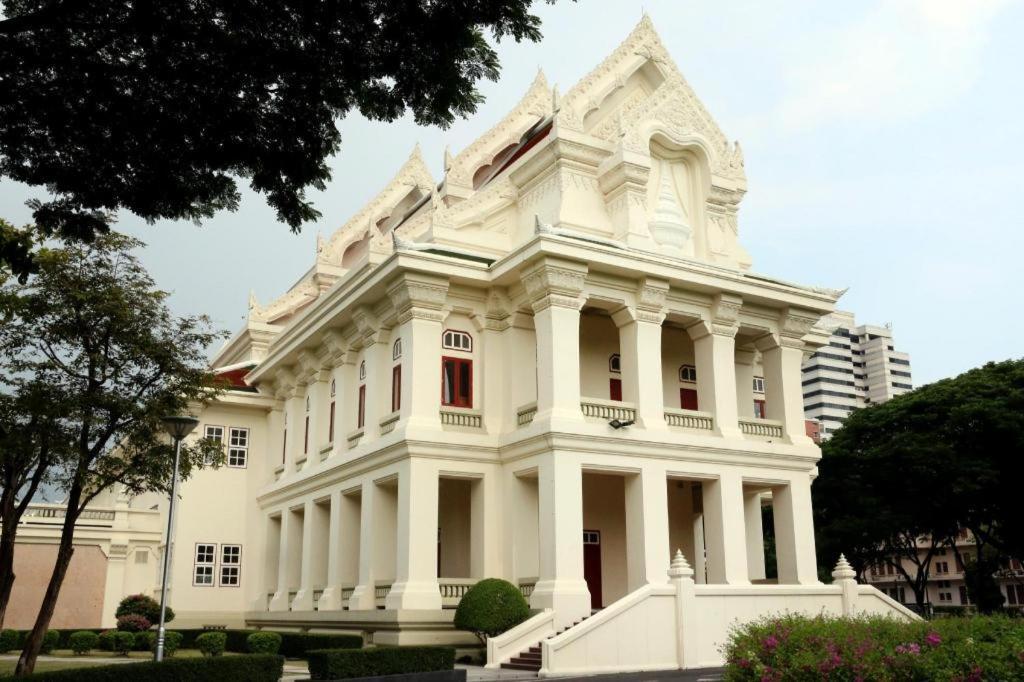 Hotel White House Asoke Sukhumvit 18 Bangkok Exterior foto
